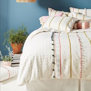 Anthropologie Tasseled Araya Queen duvet cover